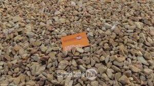 Sandstone Unwashed Crushed Pebbles 20mm Peaches and Cream Colours