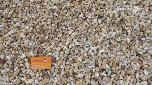 Sandstone Crushed Pebbles Rocks Peach and Cream 20mm Washed